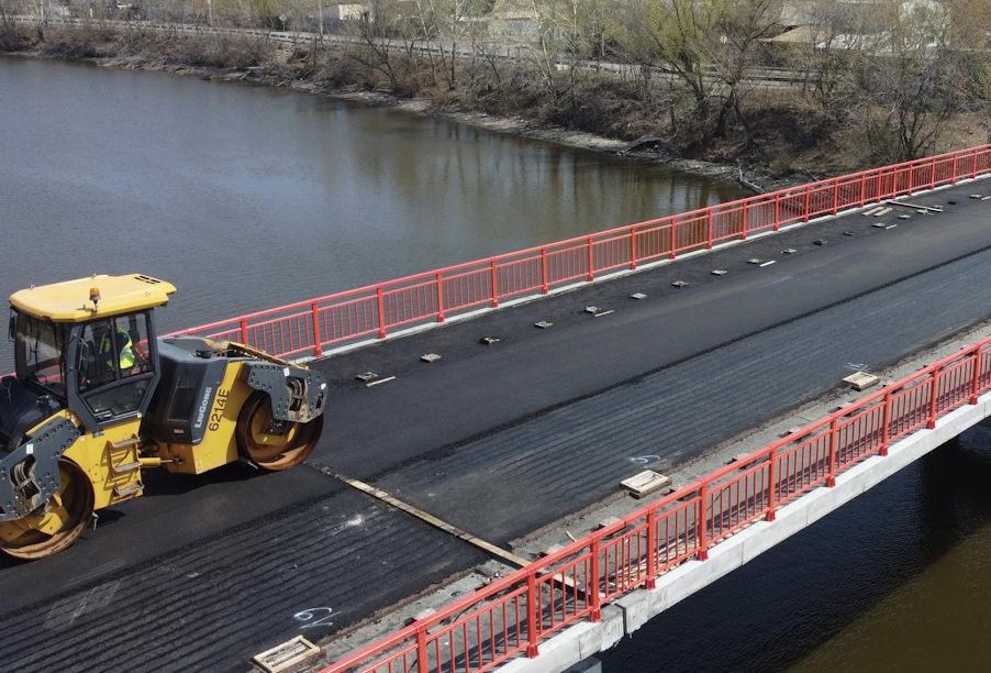 Overhaul of the Kirov Bridge is nearing completion in Kurgan