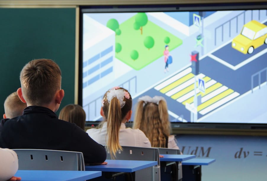 Almost 5 million schoolchildren took part in the All-Russian Online Olympiad «Safe Roads»